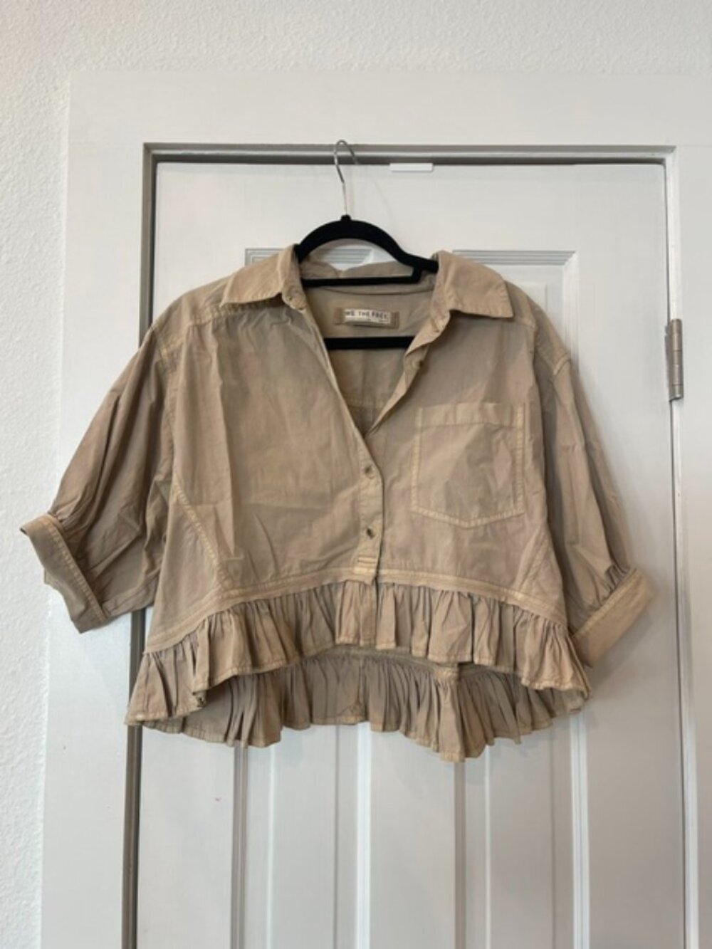 Free People We The Free Khaki Tan Ruffled Hem Short Sleeve Shacket Jacket XS
